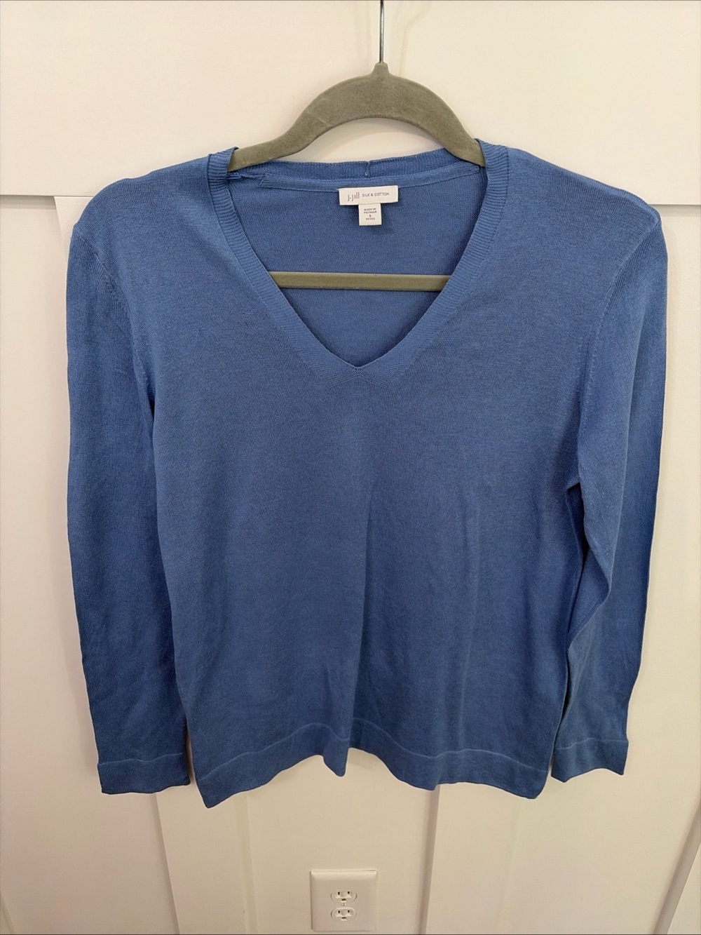 J. Jill Silk & cotton Blue V-Neck Sweater